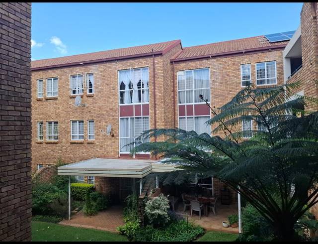 1 BEDROOM PROPERTY TO RENT IN LYNNWOOD GLEN